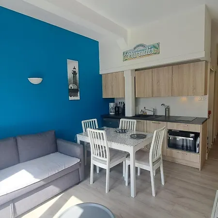Résid'azur Apartahotel 2*