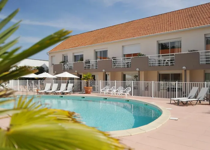 Apart-hotel Resid'azur 2*