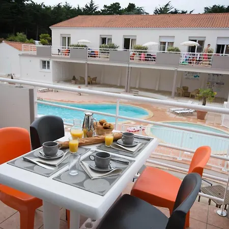 公寓式酒店 蓝色公寓酒店 圣让-德蒙