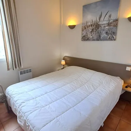 蓝色公寓酒店 2* 圣让-德蒙