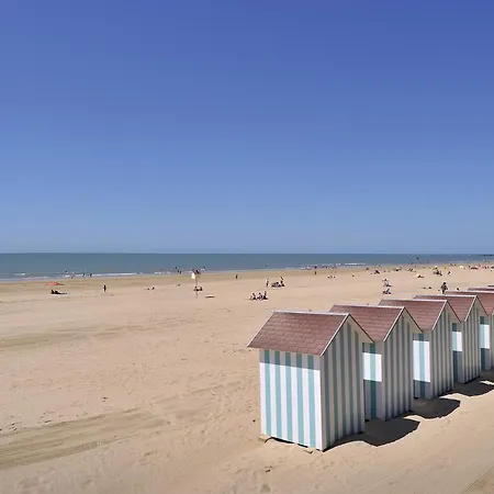 公寓式酒店 蓝色公寓酒店 圣让-德蒙