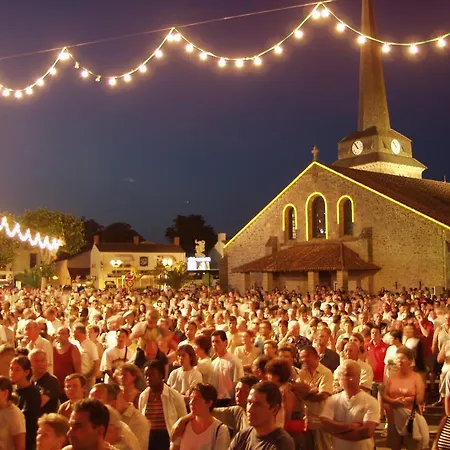 蓝色公寓酒店 2*