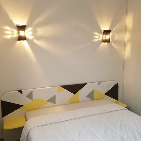 蓝色公寓酒店 2*